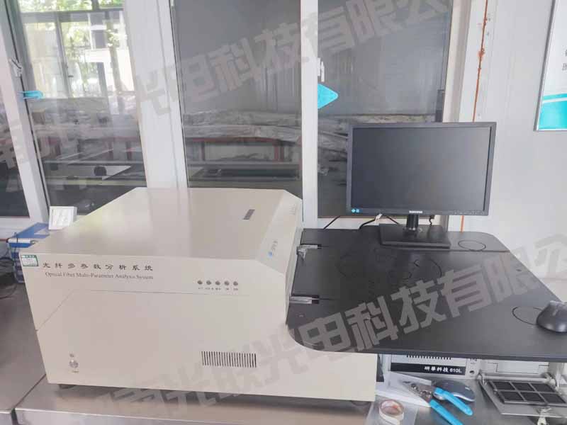 光纖多參數(shù)測(cè)試儀，測(cè)試光纖模場(chǎng)直徑，截止波長(zhǎng)